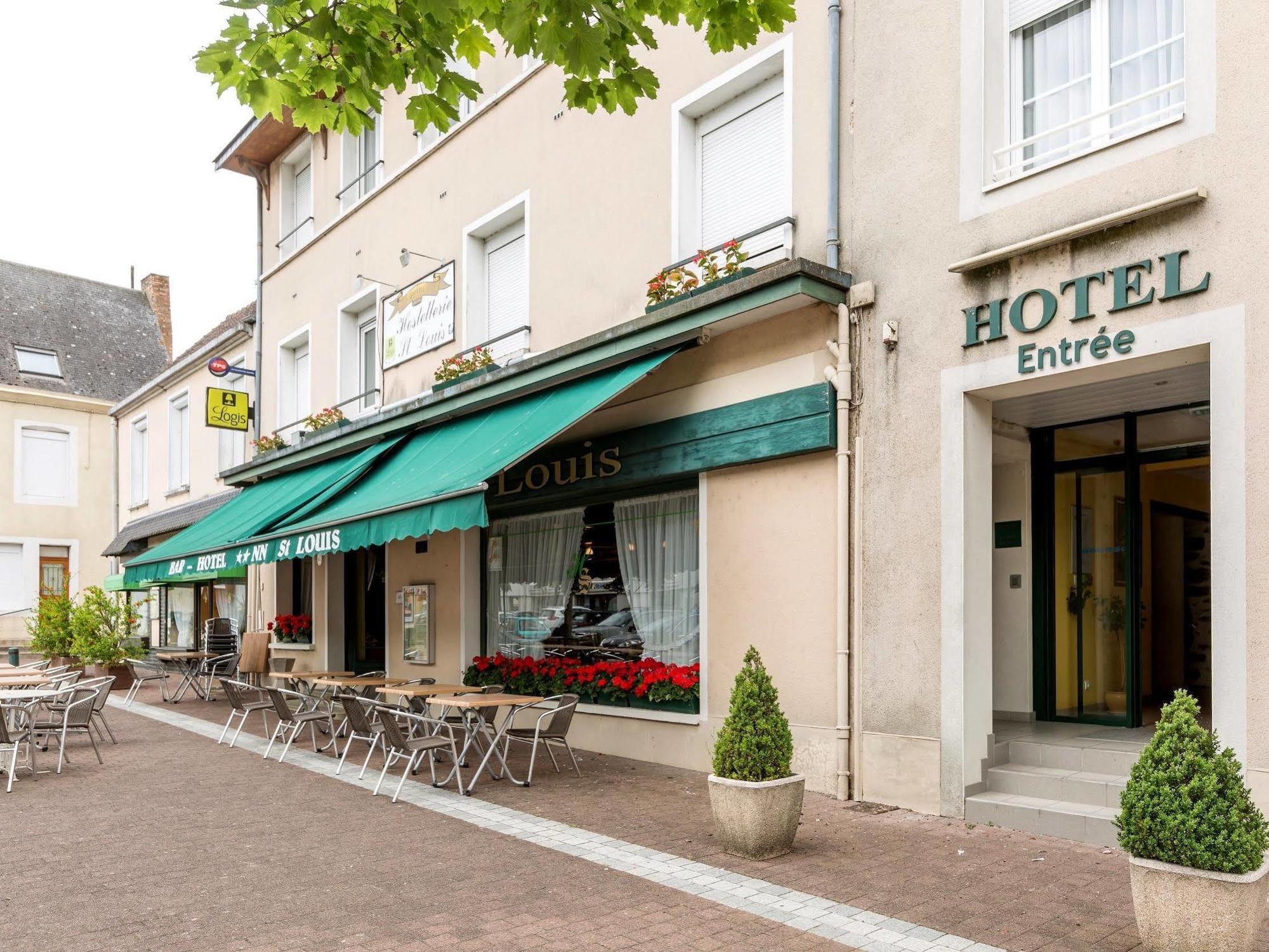 Logis Saint Louis Hotel La Suze-sur-Sarthe Bagian luar foto